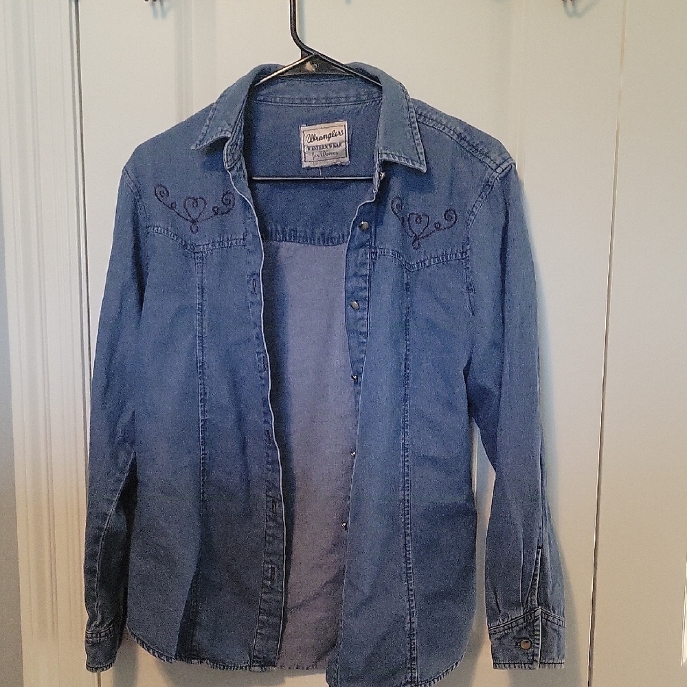 Vintage 80s Wrangler Western Shirt M Blue Denim Chambray Embroidered Button